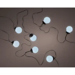 Lumineo Budget Feestverlichting Lichtsnoer - Bolvorm - 950cm - 20 LEDS - Koel Wit/Blauw -Exporteren Lente Tuin Winkel budget feestverlichting lichtsnoer bolvorm 950cm 20 leds koel wit blauw netstroom 2 3