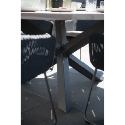 Louvre Dining Tafel Met Alu Poten - U00f8 160 Cm - Natural Teak -Exporteren Lente Tuin Winkel louvre dining tafel met alu poten 160 cm natural teak 4 1